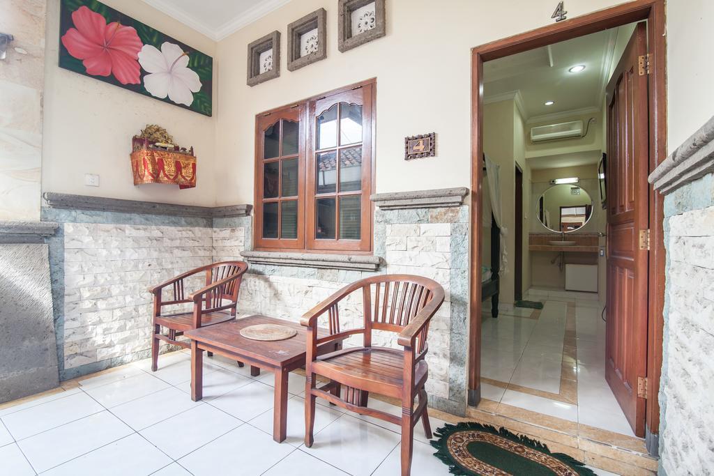 סמיניאק Lori Beach Inn מראה חיצוני תמונה
